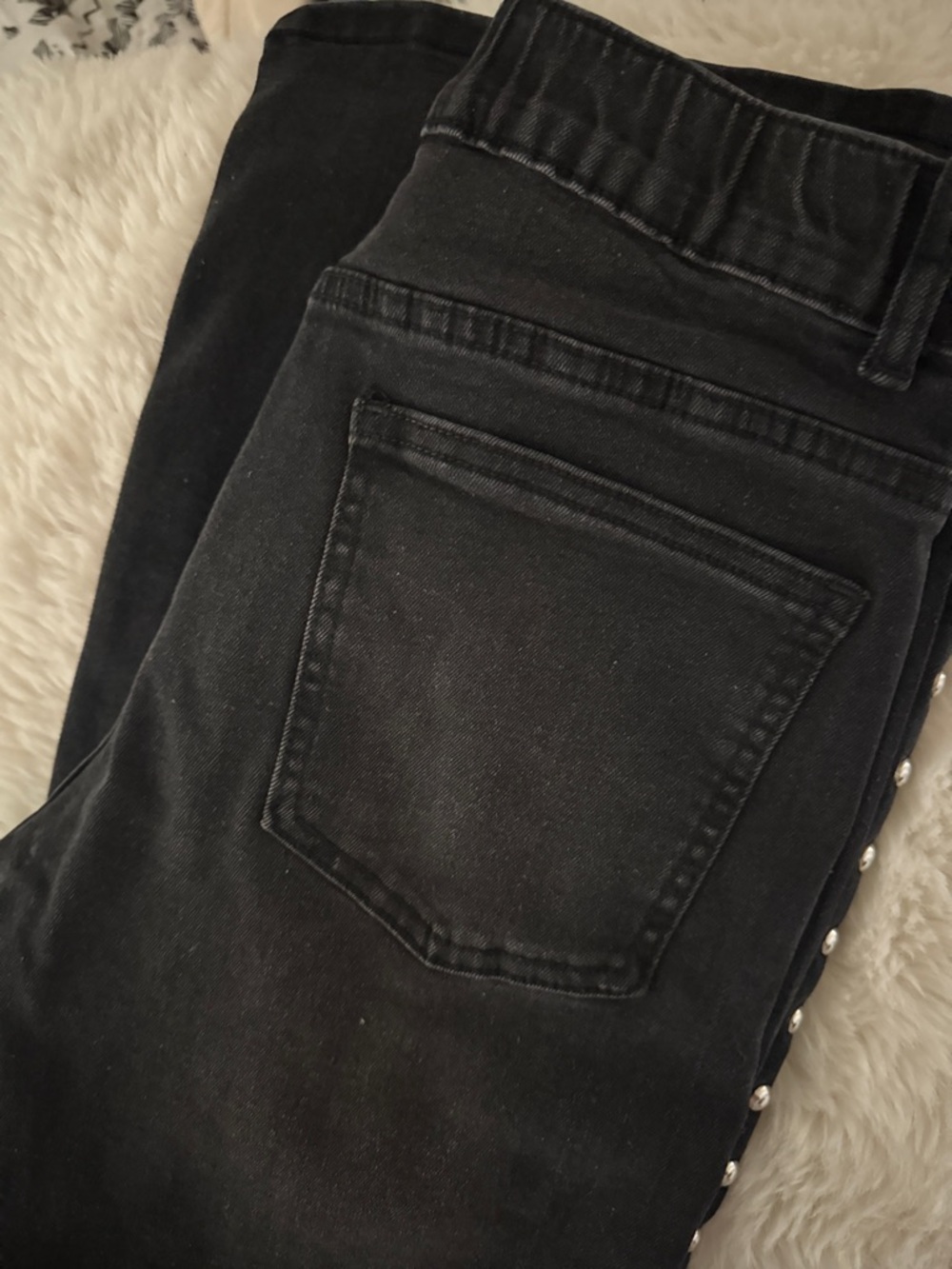 High-Rise Black Stud Detail Women's Jeans - Picture 5 of 7